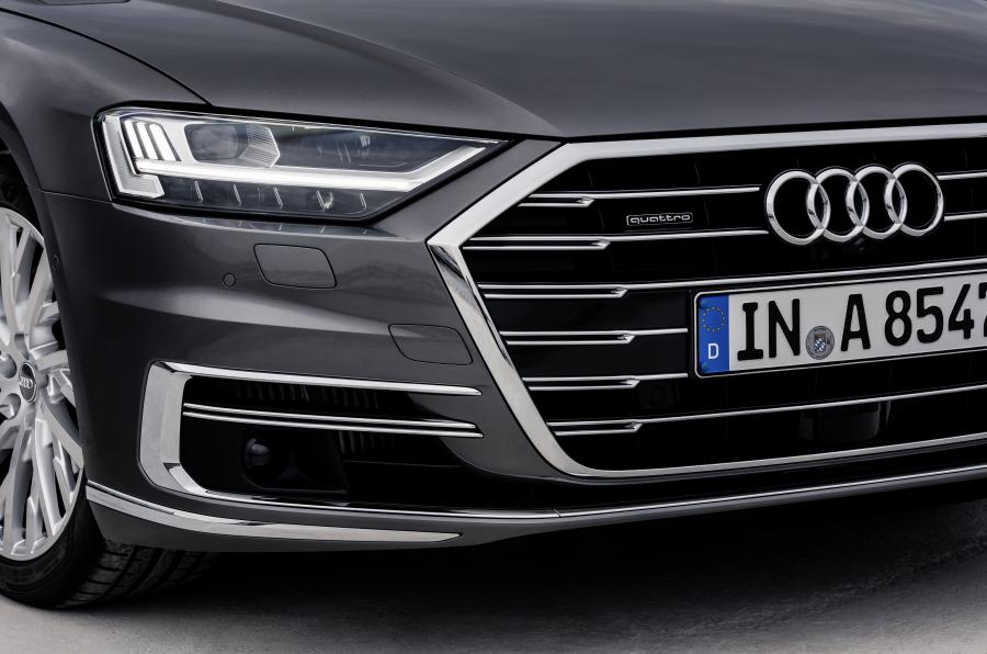 Детали экстерьера Audi A8 L 50 TDI Quattro (D5) 2017 года  (WW) (фото 12 из 31)